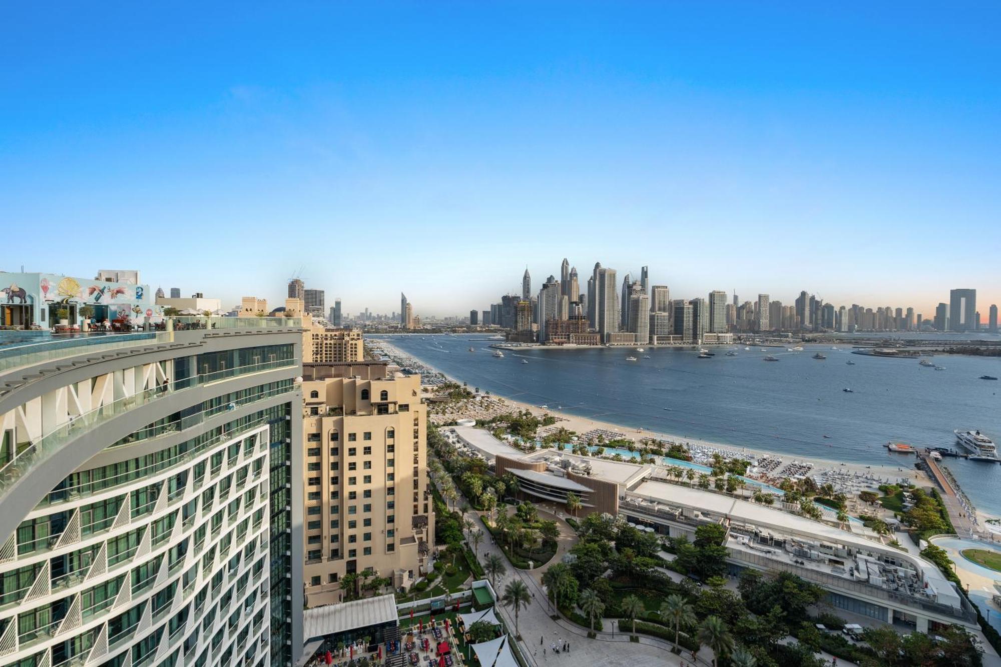 Cozy With Access -palm Jumeirah Dubai